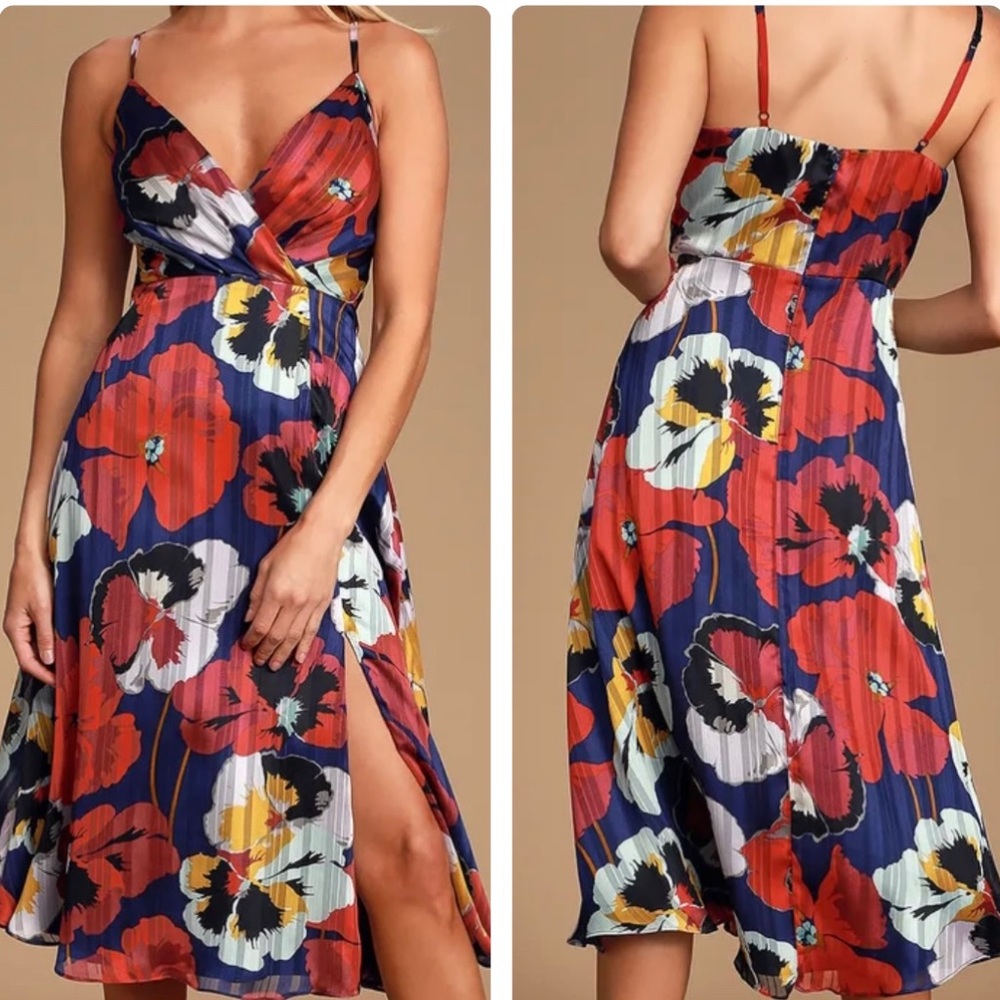 Lulus’s All About Love Midi Dress Size (S)